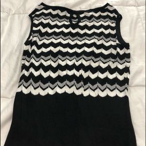 Sleeveless sweater